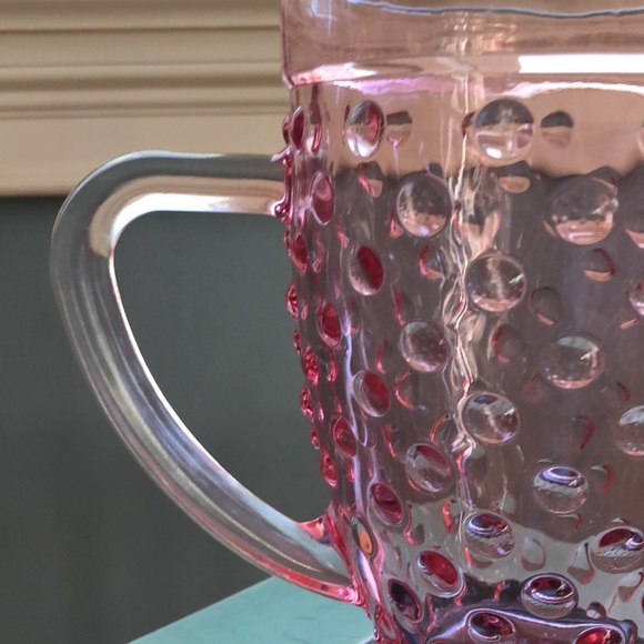 Glass pitcher, pink with raised dots Perfect for Barbie Party - Picture 2 of 4